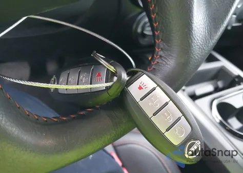 2024 Nissan Titan Pro-4X 4X4 z USA, uszkodzony, nr VIN 1N6AA1ED2RN111231